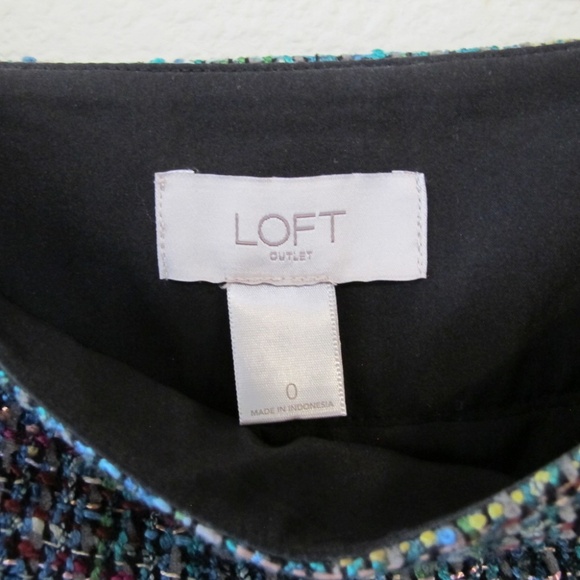 LOFT Shimmer Woven Textured Skirt - Picture 4 of 6